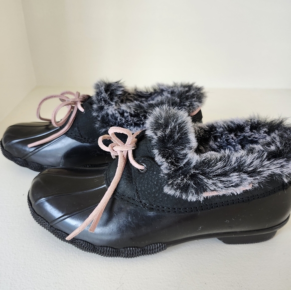 SOLD Sperry saltwater black ankle shoe/bootie - Picture 5 of 5